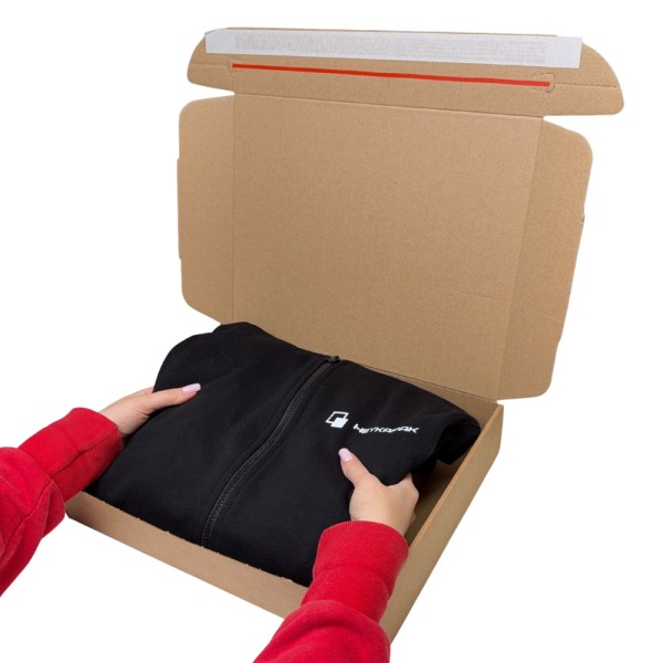 karton-fasonowy-370x290x70mm-z-paskiem-klejowym (7)