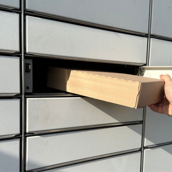 karton-fasonowy-320x220x70mm-z-paskiem-klejowym-mb6 (10)